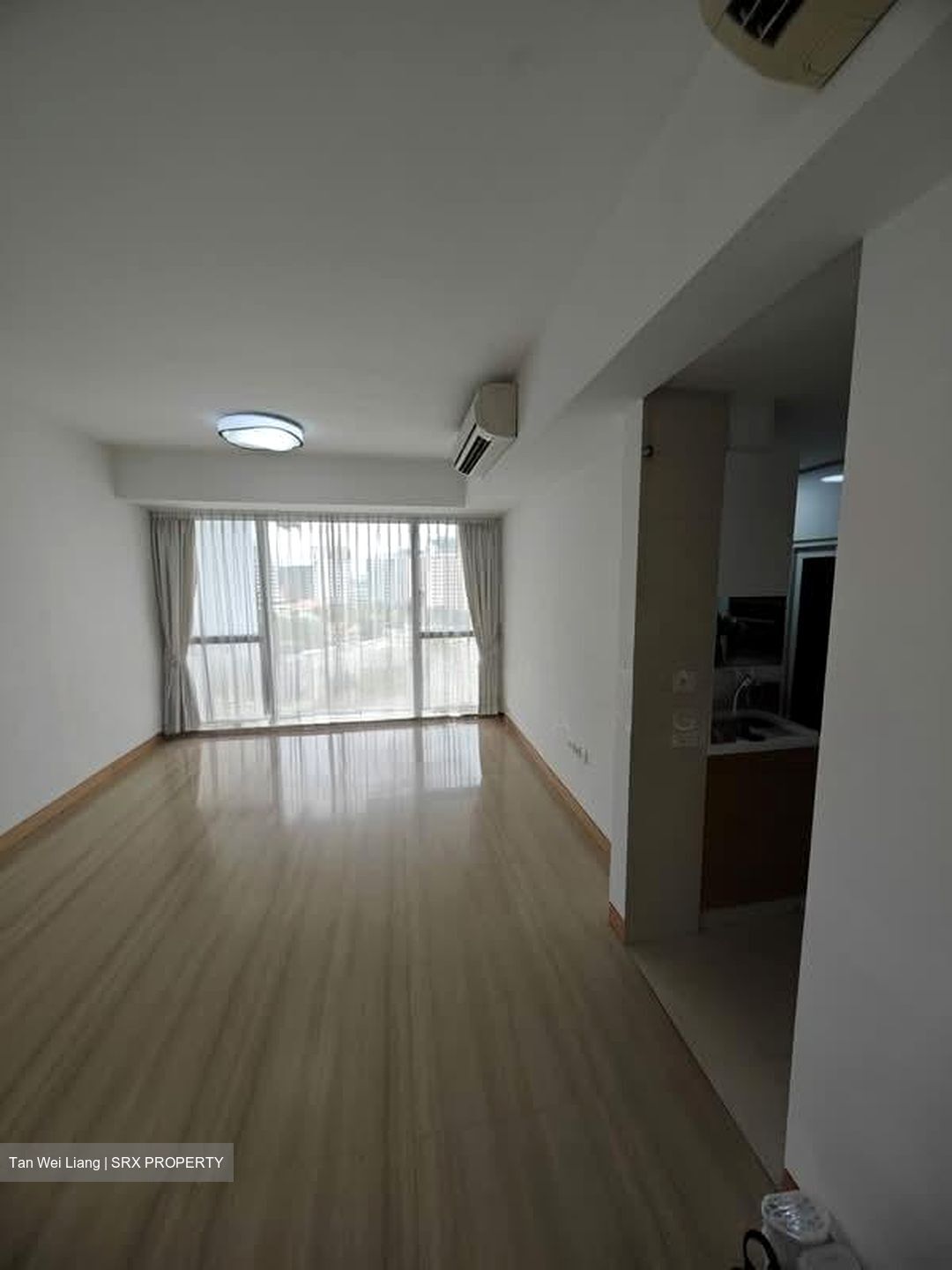 SilverSea (D15), Condominium #562086251